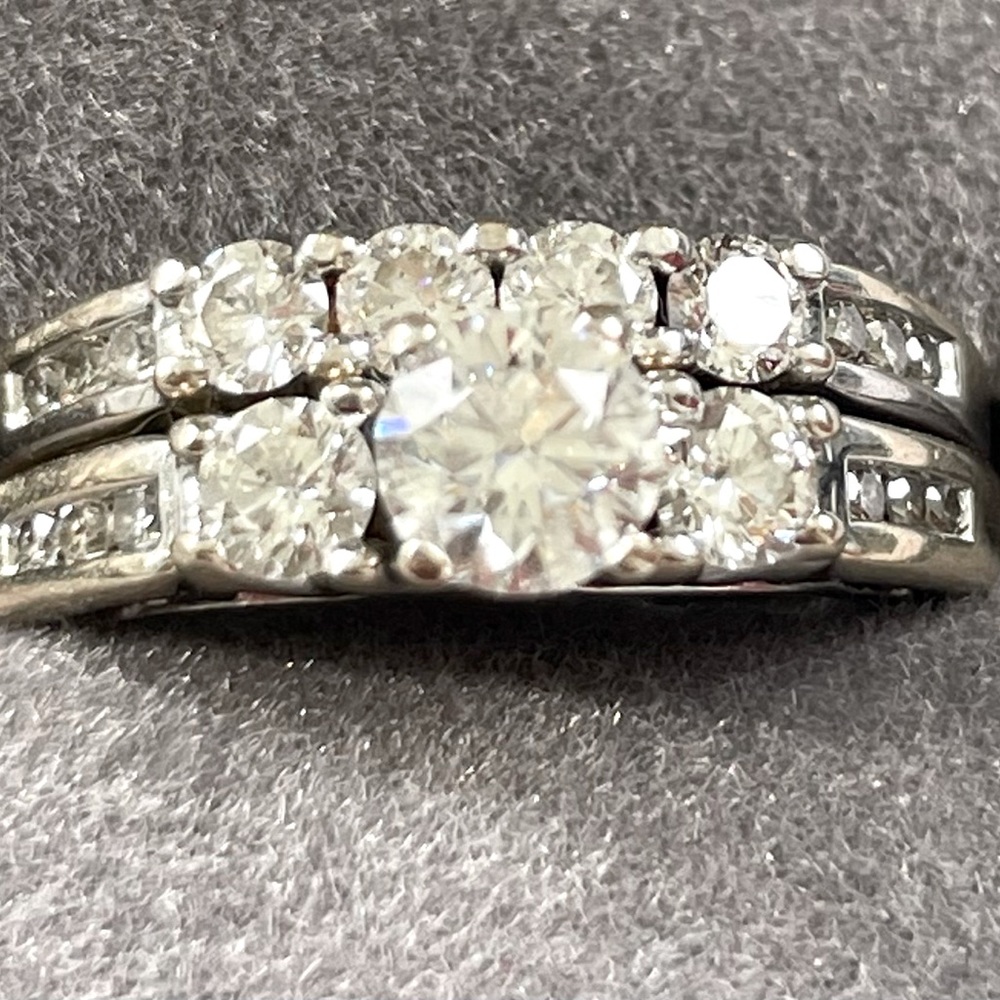 Tolkowksky diamond ring and wedding band